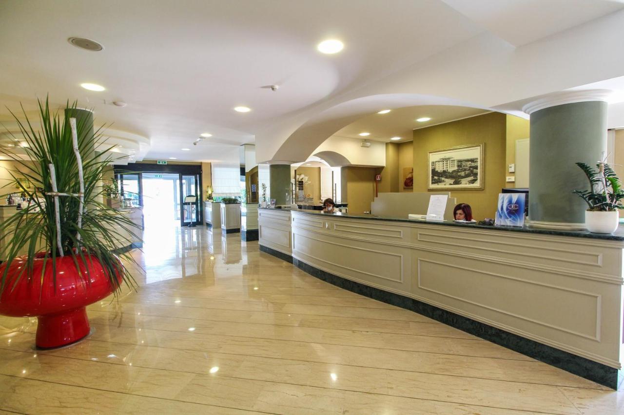 Grand Hotel Esplanada Bibione Eksteriør bilde