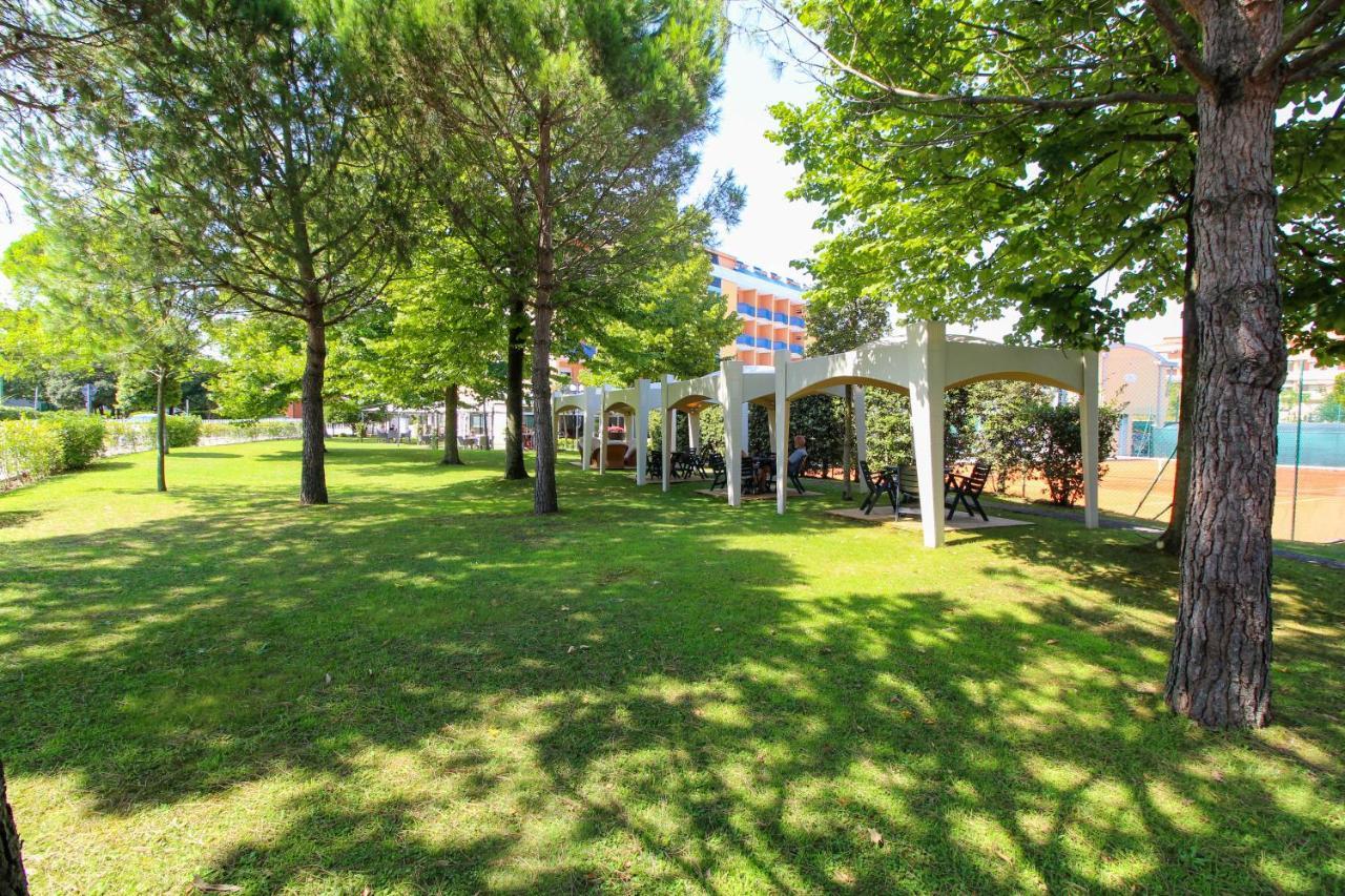 Grand Hotel Esplanada Bibione Eksteriør bilde