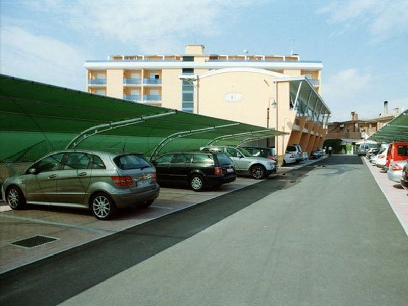 Grand Hotel Esplanada Bibione Eksteriør bilde